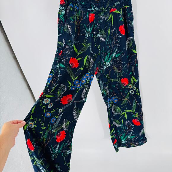 Aerie Floral Wide Leg Smocked Waist Pull-On Pants Size M Boho Lounge Feminine - Picture 5 of 9